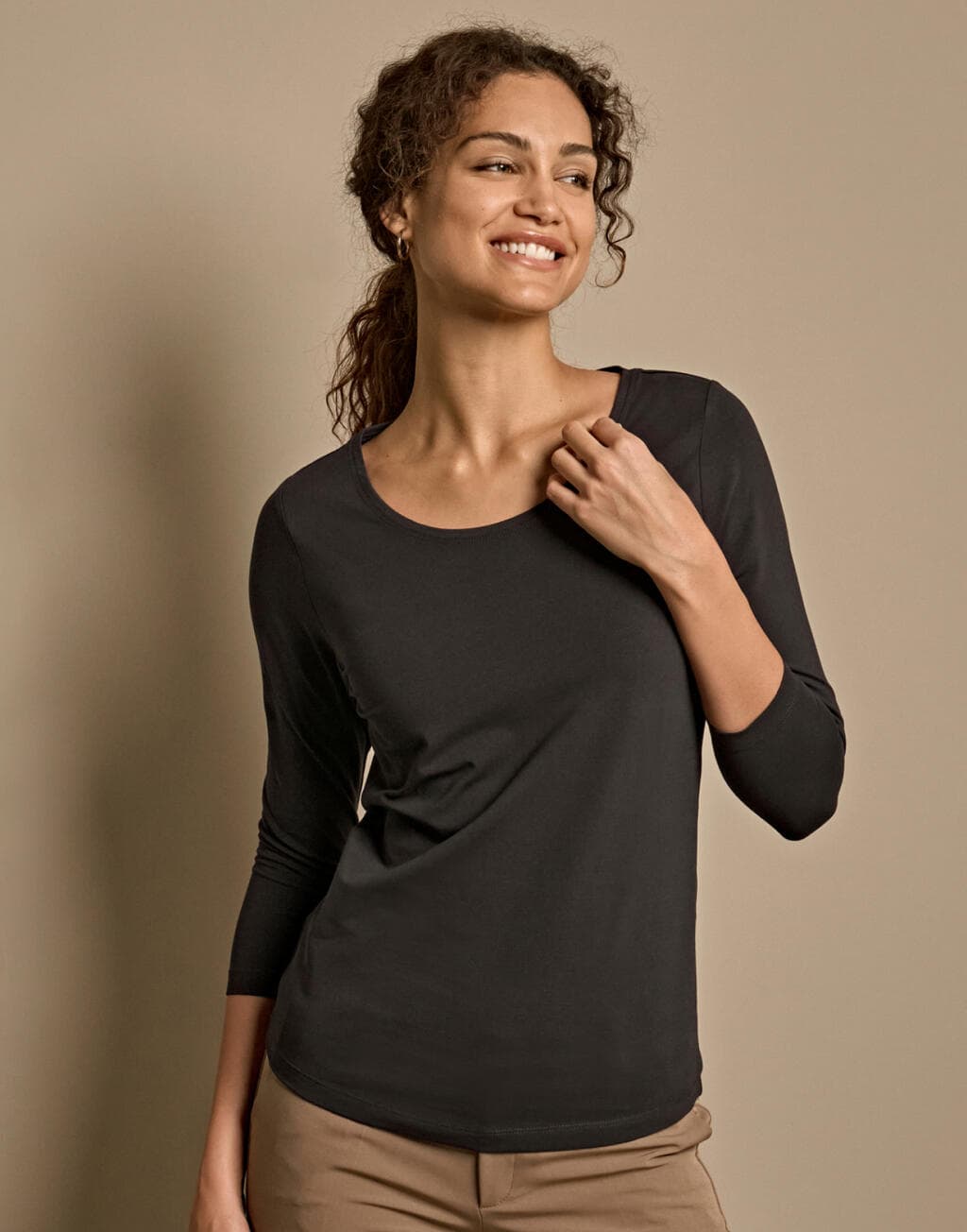 Ladies 3/4 Sleeve Stretch Tee