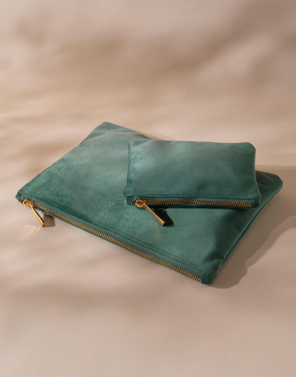 Velvet Accessory Pouch