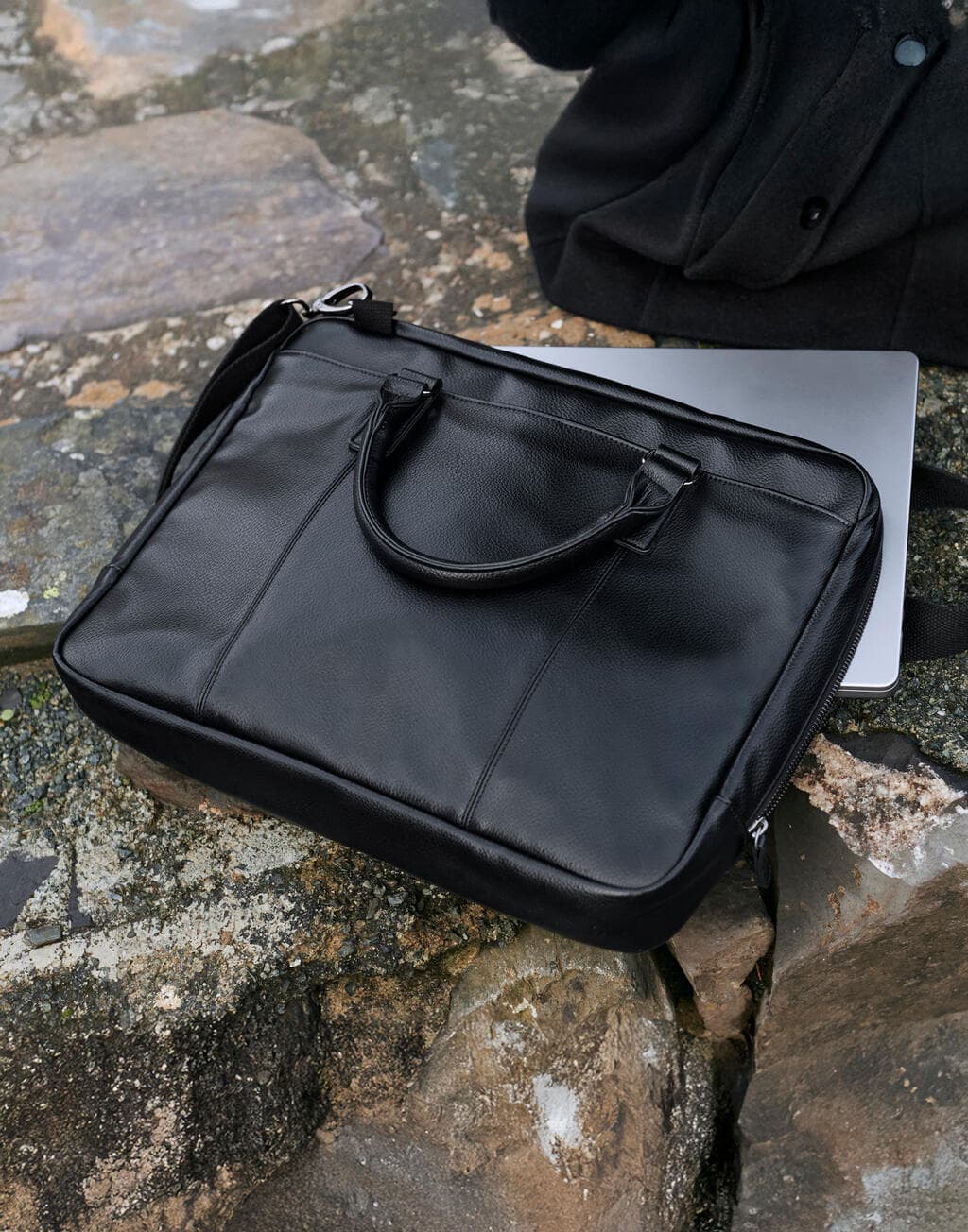 NuHide™ Slimline Laptop Brief - vue 3