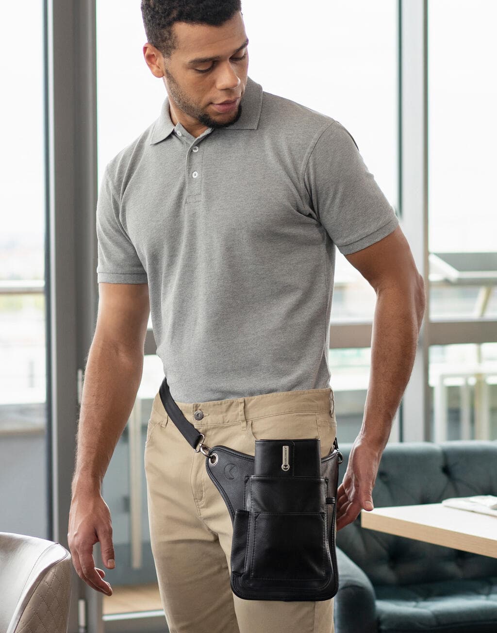 High-Capacity Waiters' Holster - vue 3