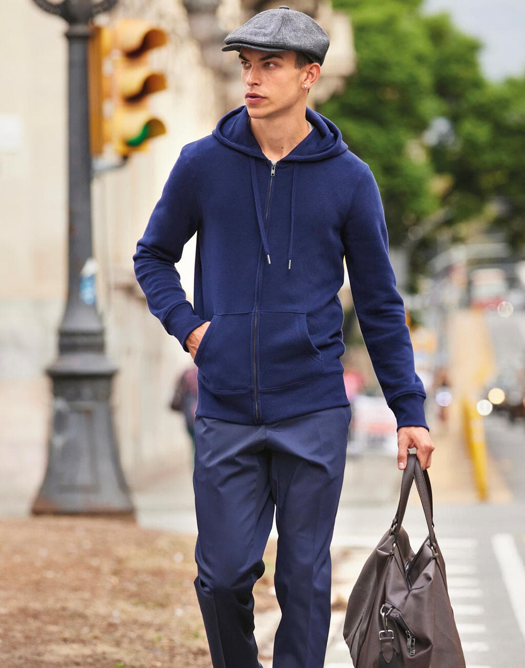 KING Zipped Hood - vue 2