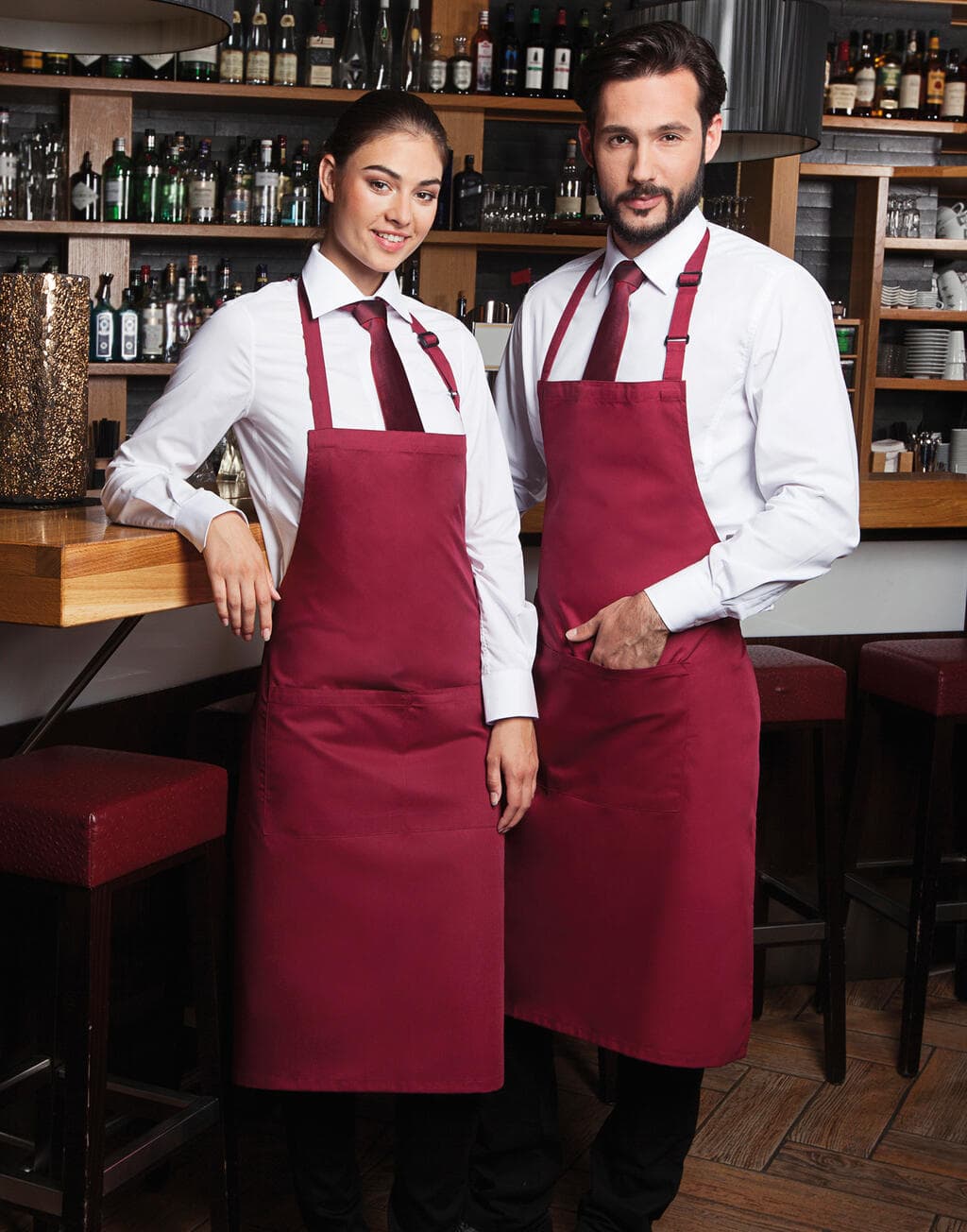 Bib Apron Basic with Pocket - vue 3