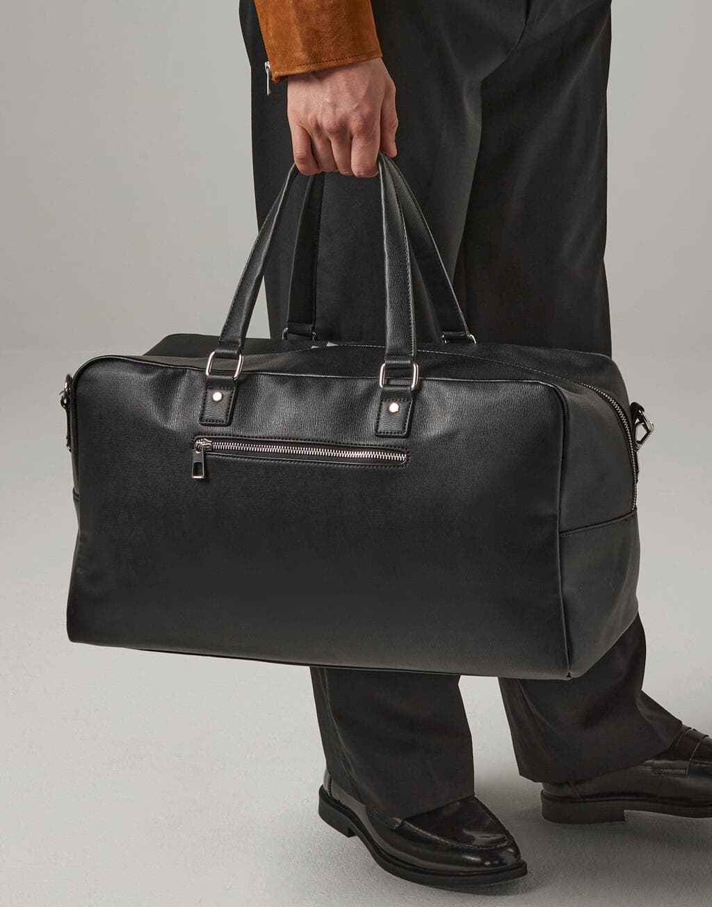 Tailored Luxe Weekender - vue 3