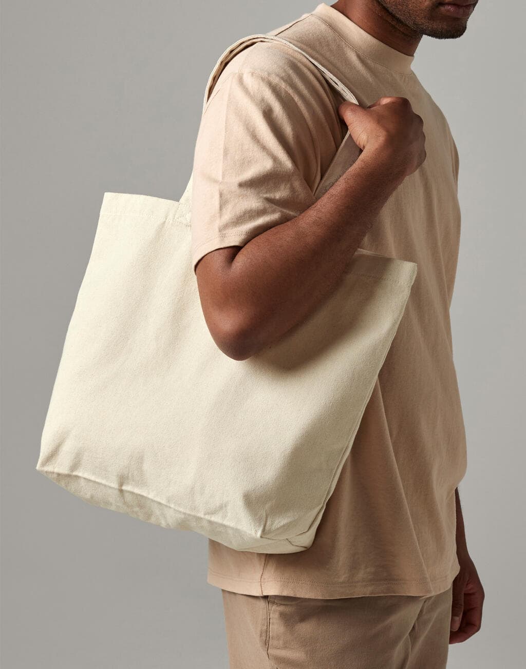 Revive Recycled Maxi Tote - vue 3