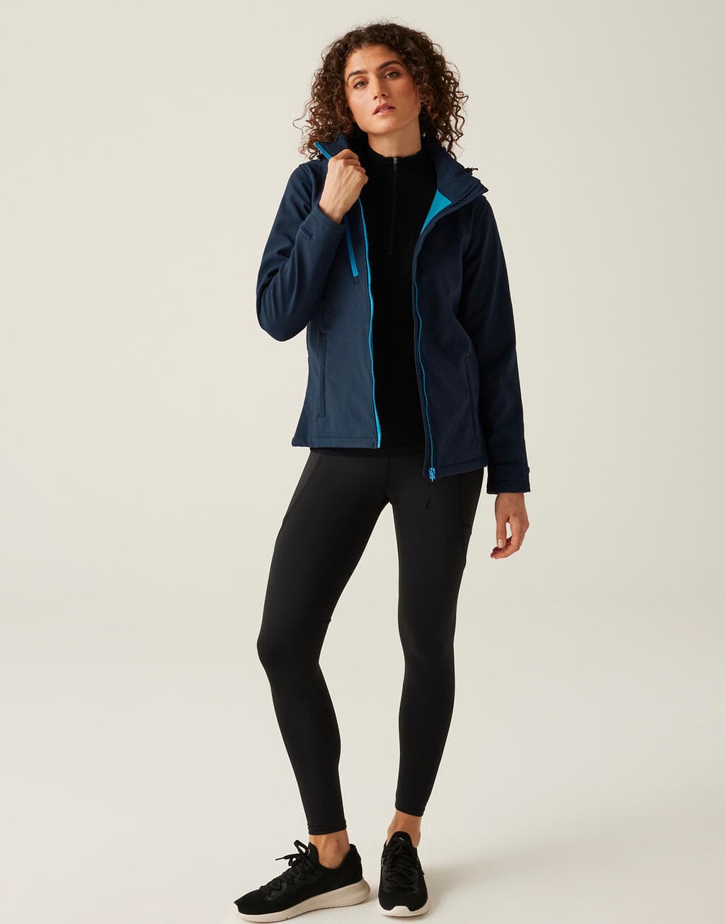 Women's Venturer 3-Layer Hooded Softshell Jacket - vue 5