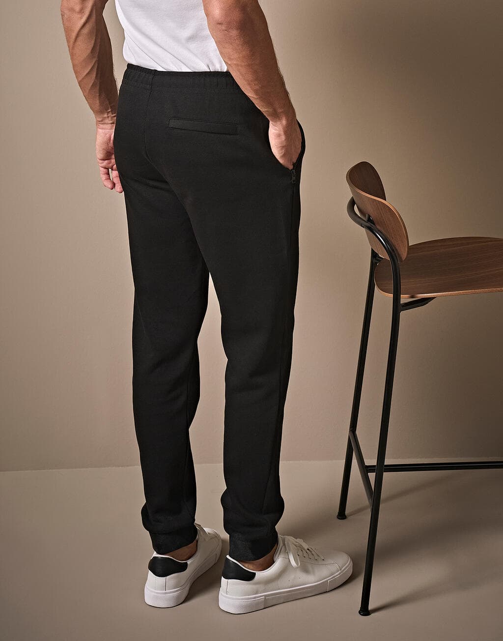 Ribbed Interlock Pants - vue 3