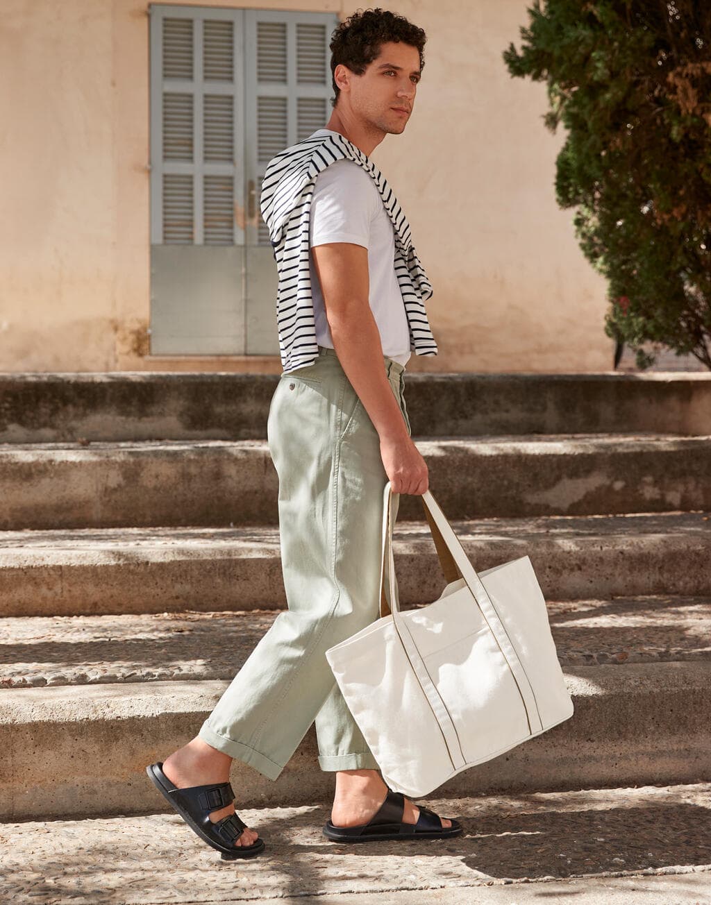 Courtside Large Tote - vue 3
